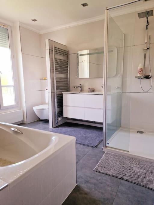 Grande Maison En Bords De Marne - 25 Min De Paris Créteil Exteriör bild