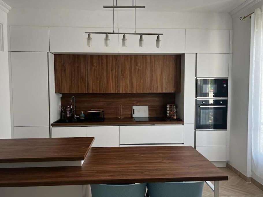 Grande Maison En Bords De Marne - 25 Min De Paris Créteil Exteriör bild