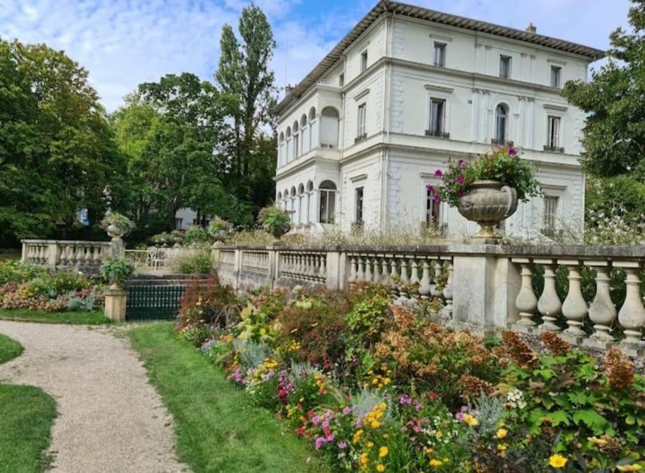 Grande Maison En Bords De Marne - 25 Min De Paris Créteil Exteriör bild